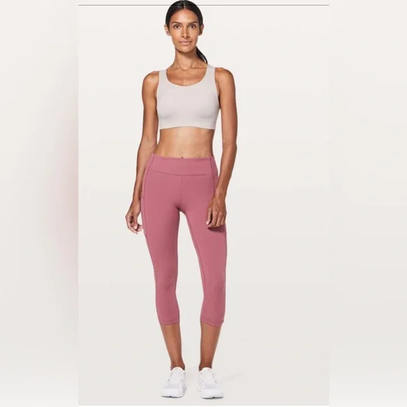 Lululemon Speed Up Crop *21" - Picture 3 of 7